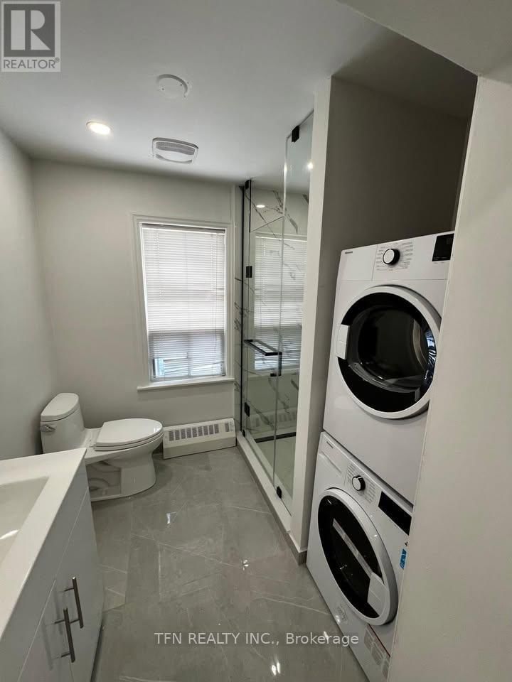 Main - 440 LAUDER AVENUE Image 4
