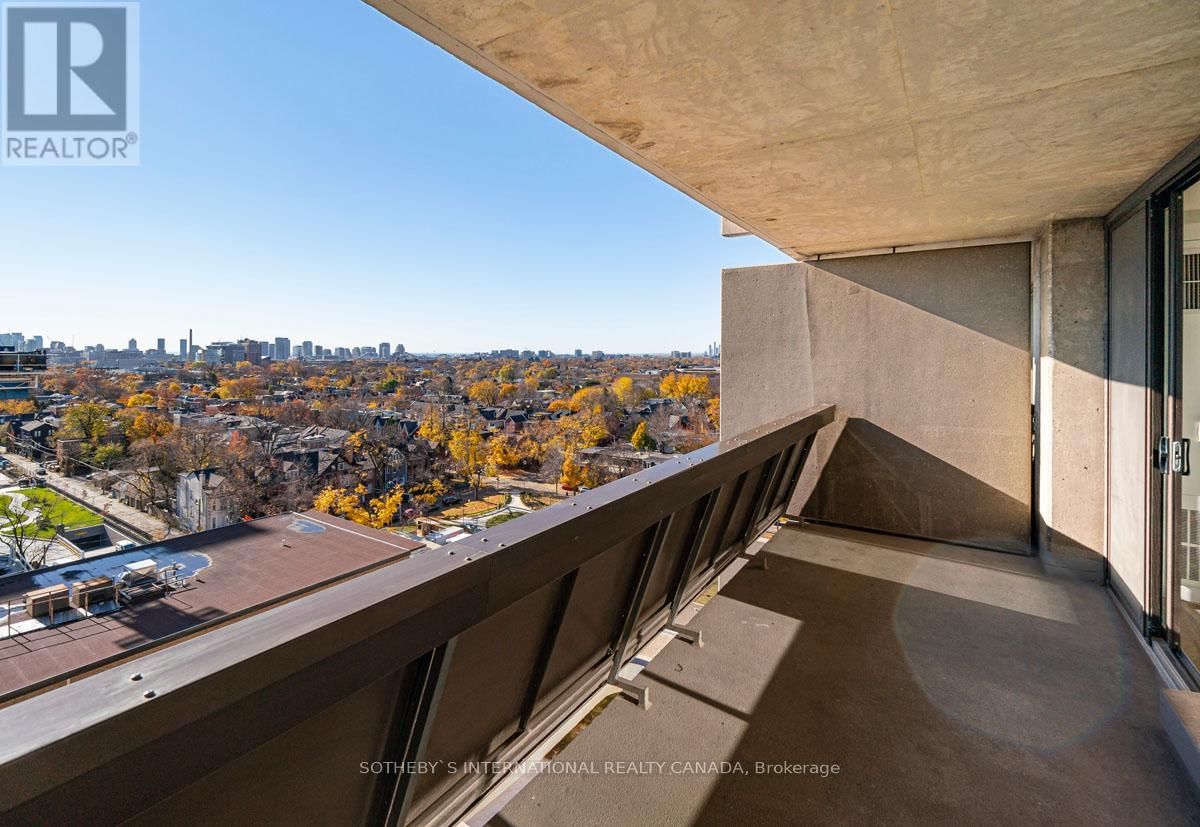 1004 - 720 SPADINA AVENUE Image 13