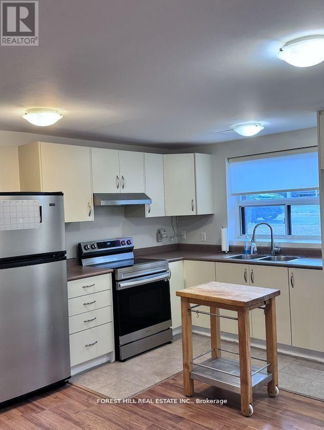 #MAIN - 127 SUMMERHILL AVENUE Image 4