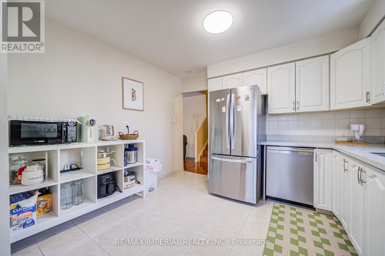 318 HOLLYBERRY TRAIL Image 23