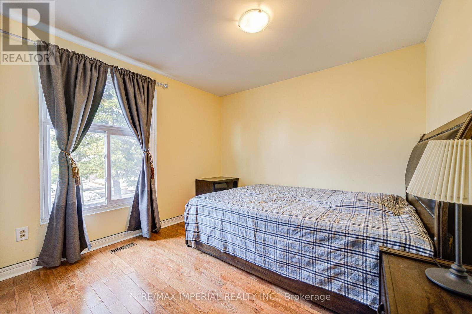 318 HOLLYBERRY TRAIL Image 29