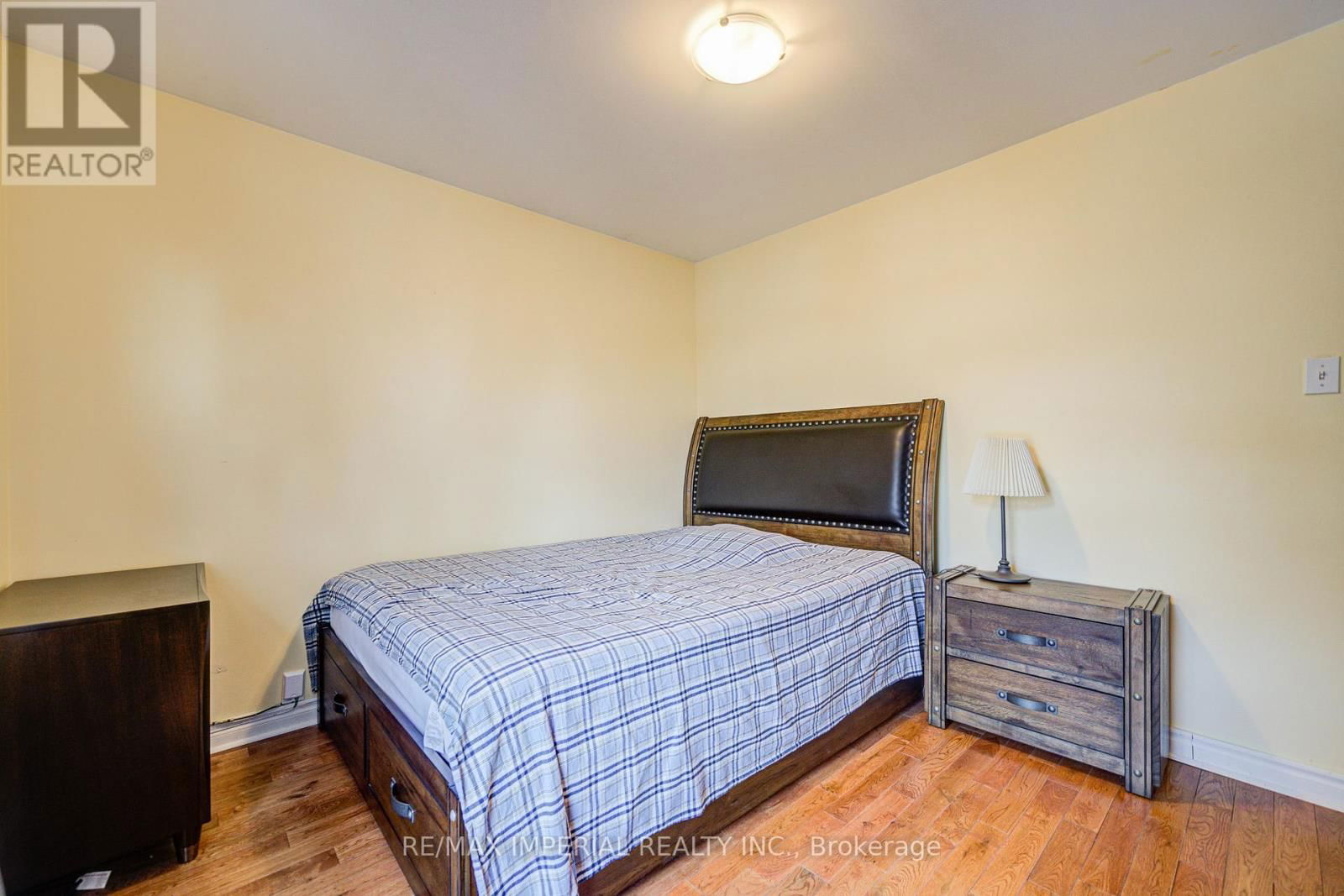 318 HOLLYBERRY TRAIL Image 30