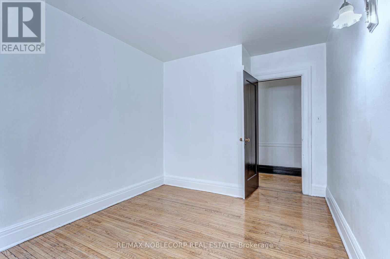A  Main - 809 DUPLEX AVENUE Image 11