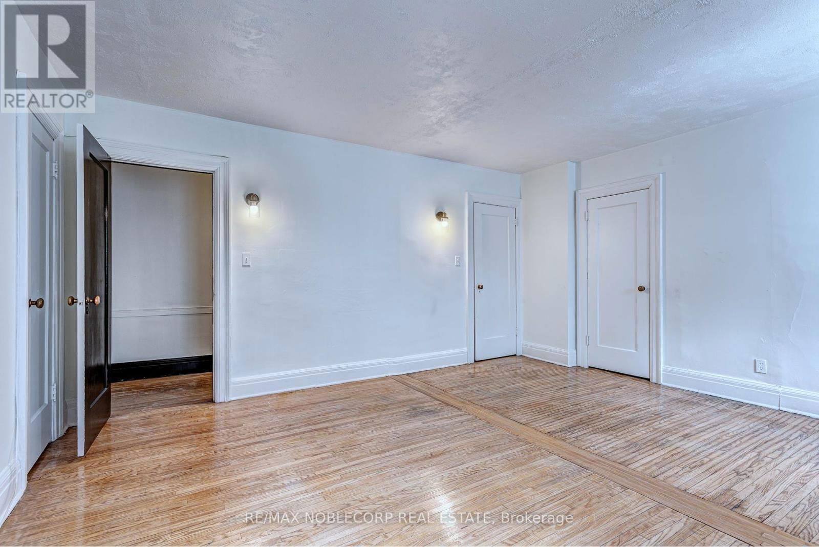 A  Main - 809 DUPLEX AVENUE Image 14