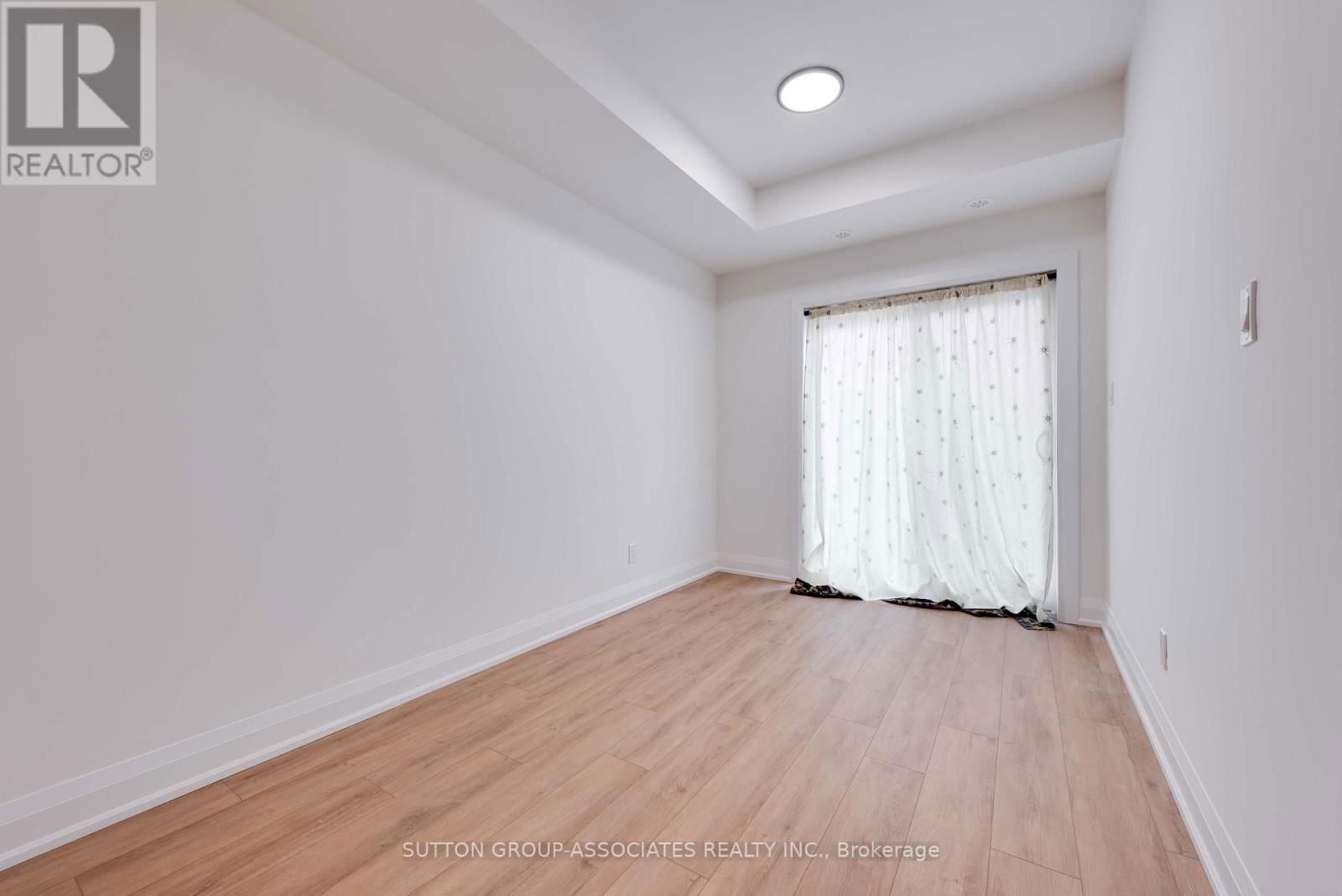 2B - 782A ST CLAIR AVENUE WEST Image 10