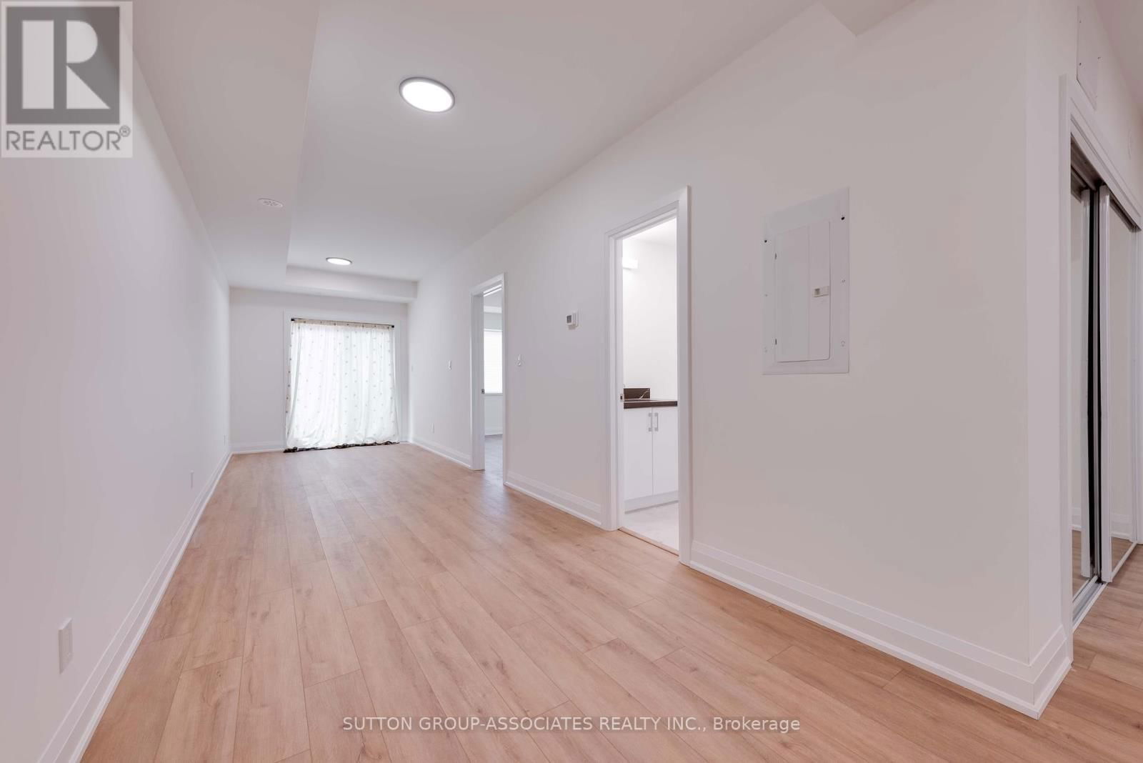 2B - 782A ST CLAIR AVENUE WEST Image 8