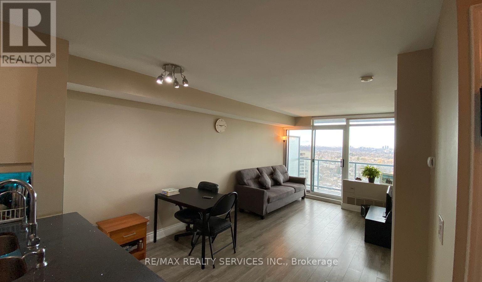 2307 - 5500 YONGE STREET Image 4