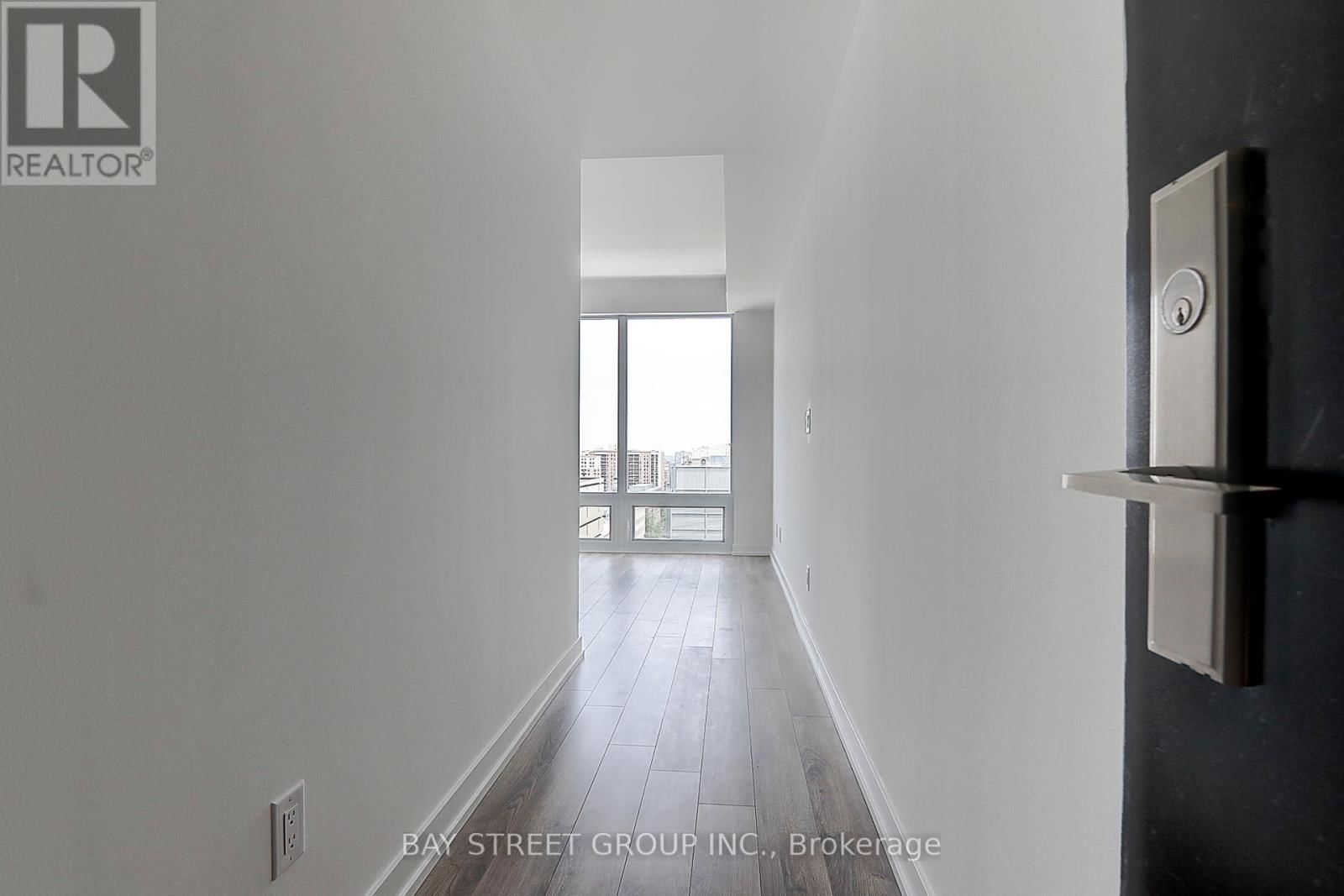 1002 - 20 EDWARD STREET Image 29