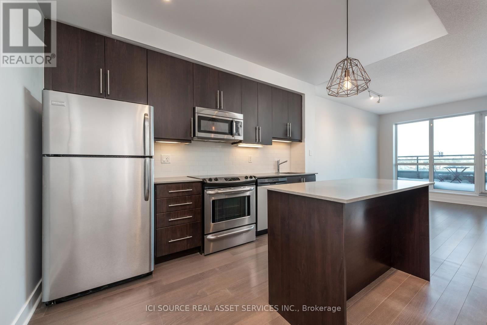 509 - 1169 QUEEN STREET WEST Image 1