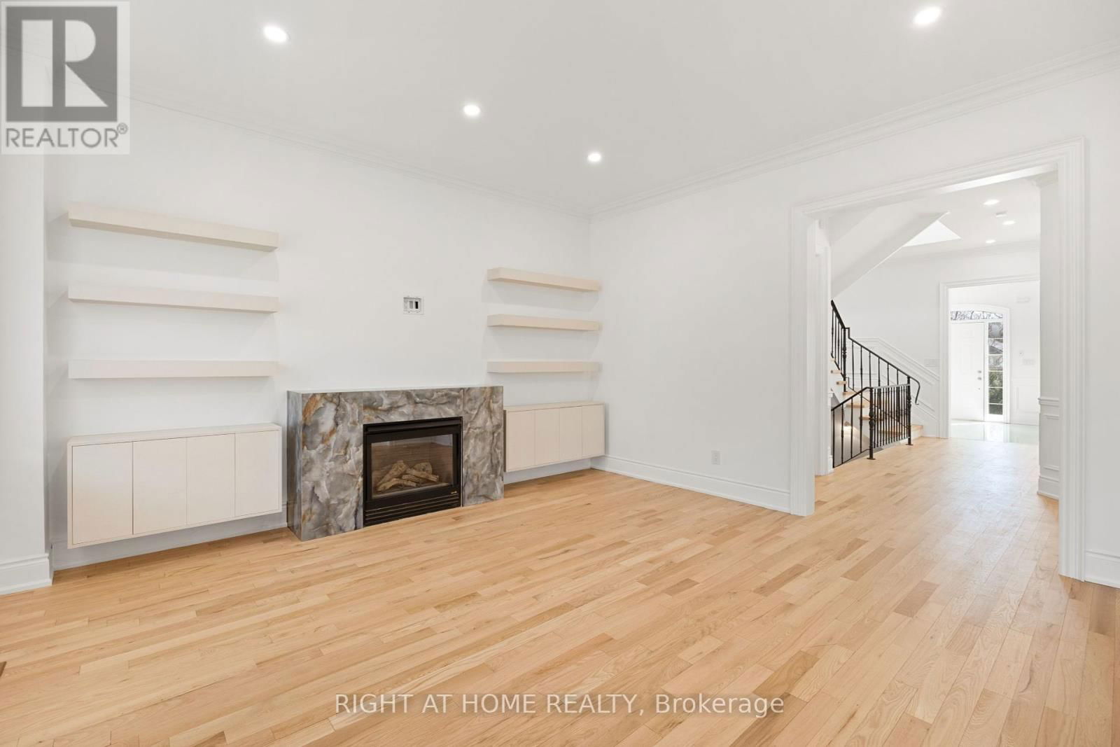 196 FLORENCE AVENUE Image 14