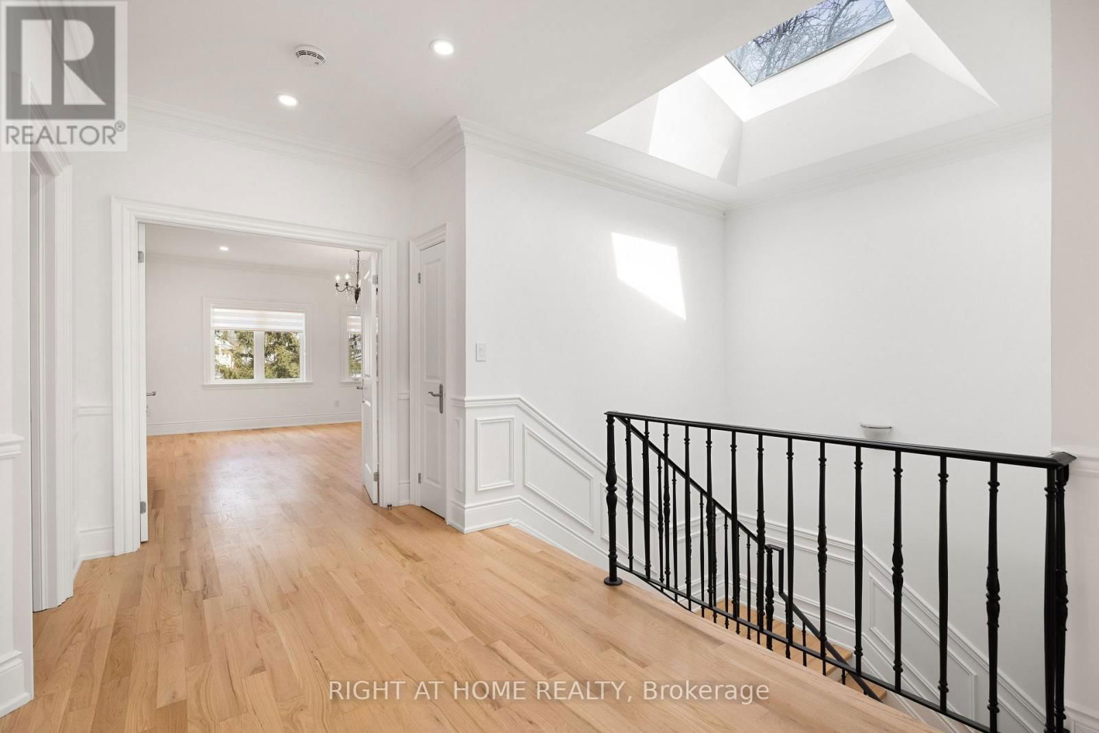 196 FLORENCE AVENUE Image 26