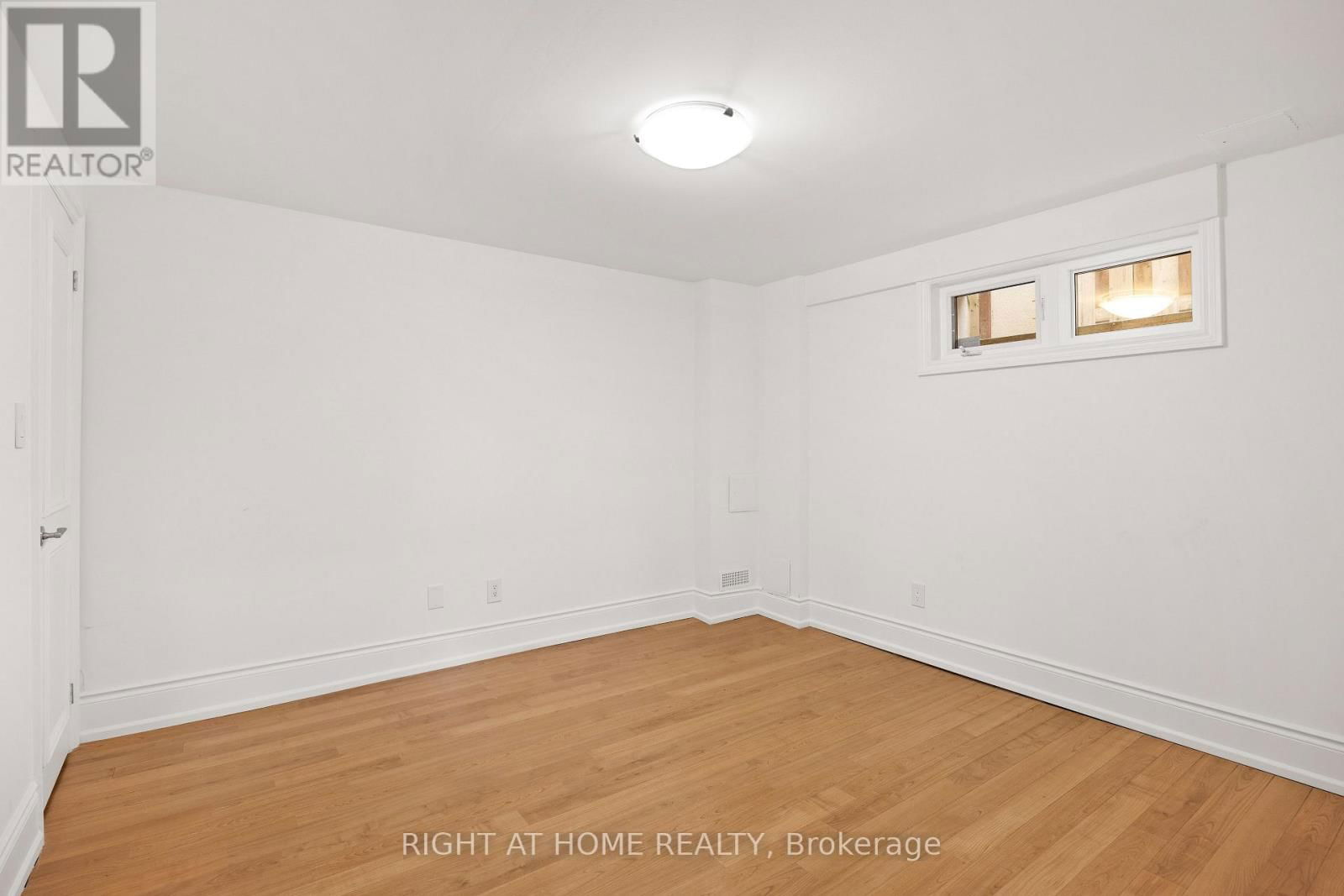 196 FLORENCE AVENUE Image 35