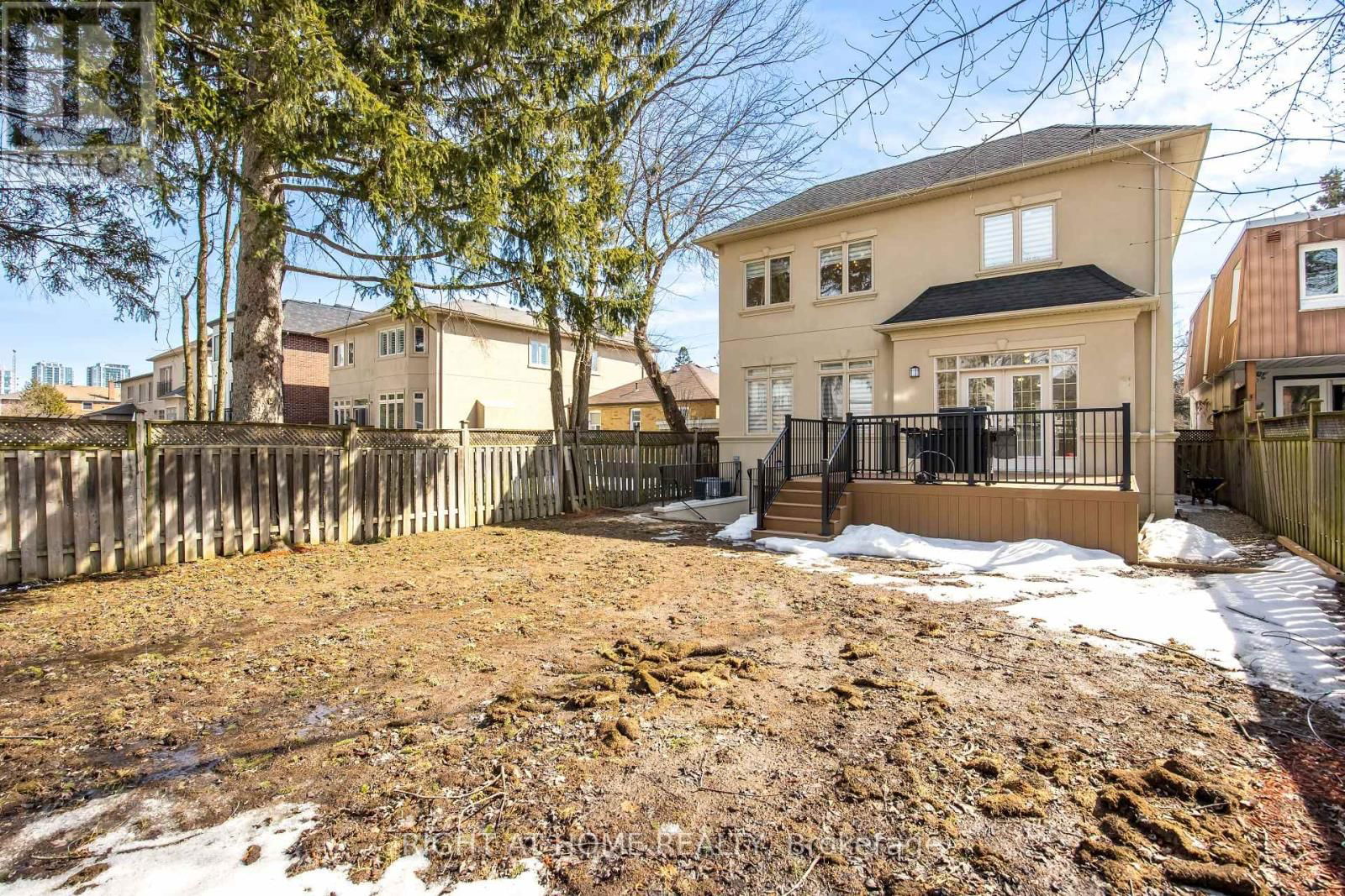 196 FLORENCE AVENUE Image 38