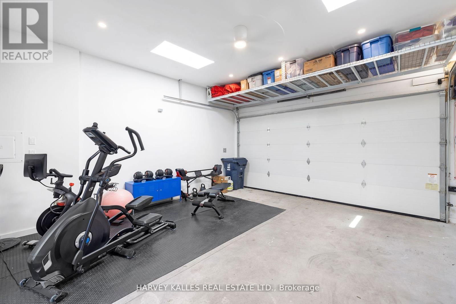 274 CARLTON STREET Image 39