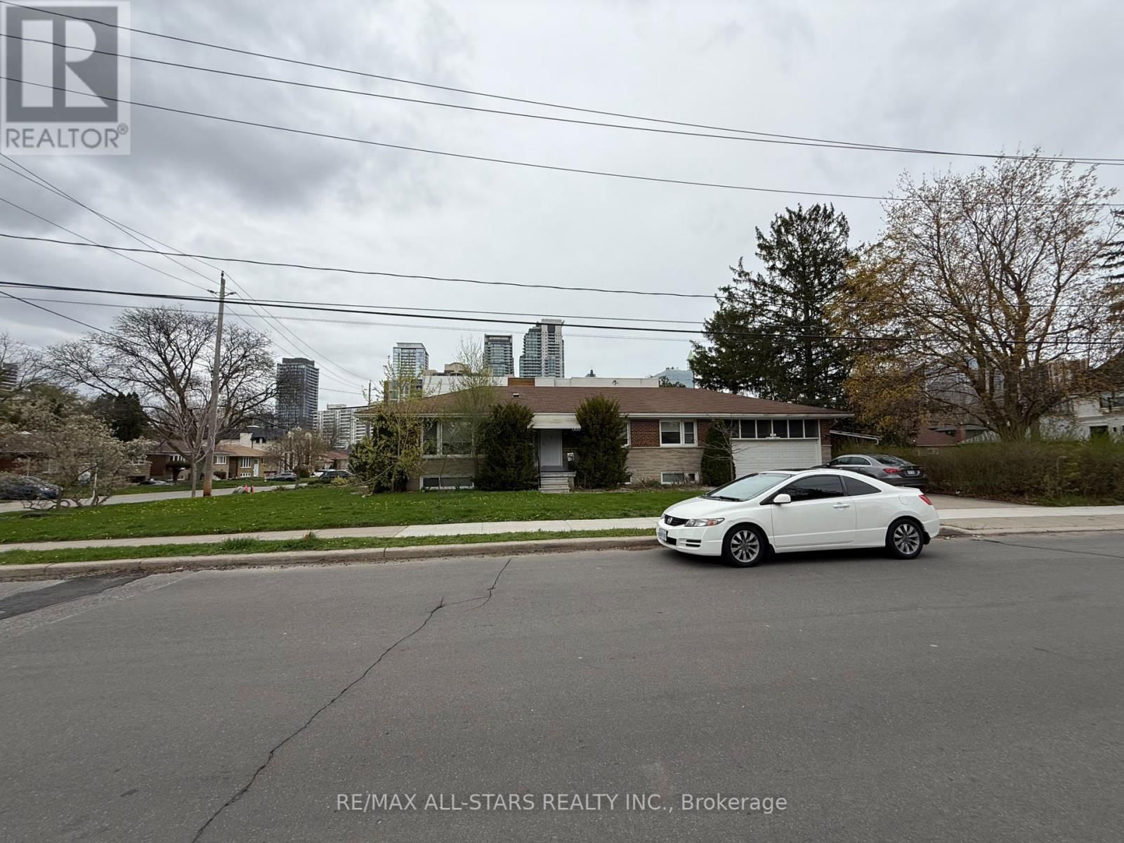 105 BETTY ANN DRIVE Image 1