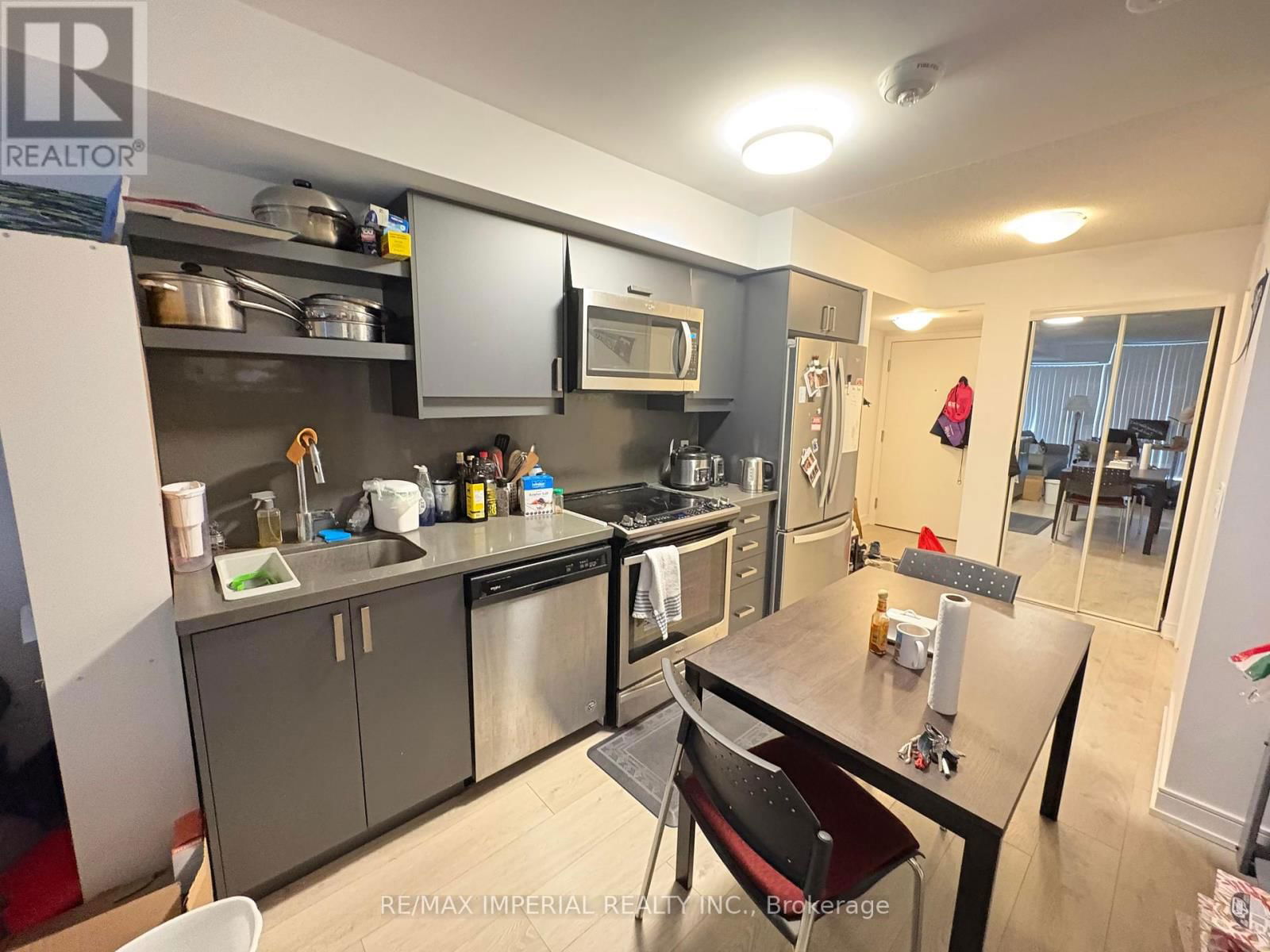 309 - 50 WELLESLEY STREET Image 11