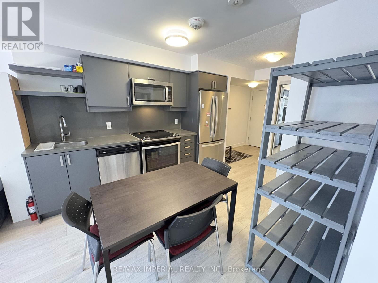 309 - 50 WELLESLEY STREET Image 33