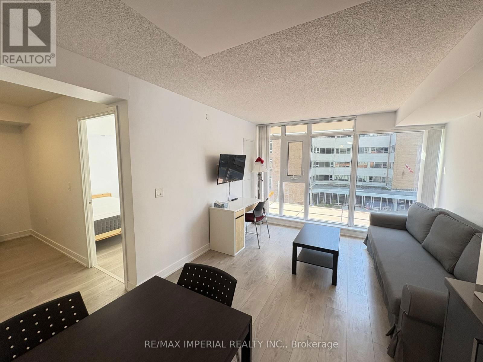 309 - 50 WELLESLEY STREET Image 36