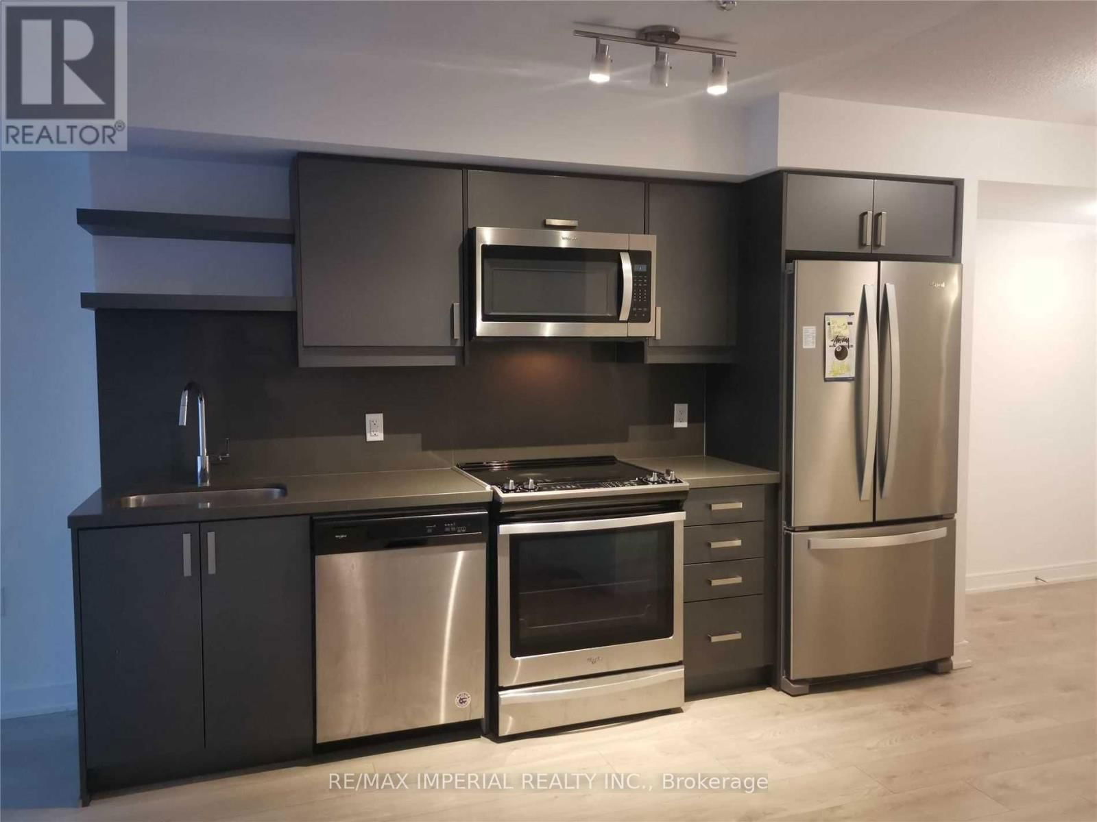 309 - 50 WELLESLEY STREET Image 6