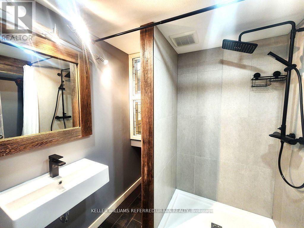 29 MAROWYNE DRIVE Image 19
