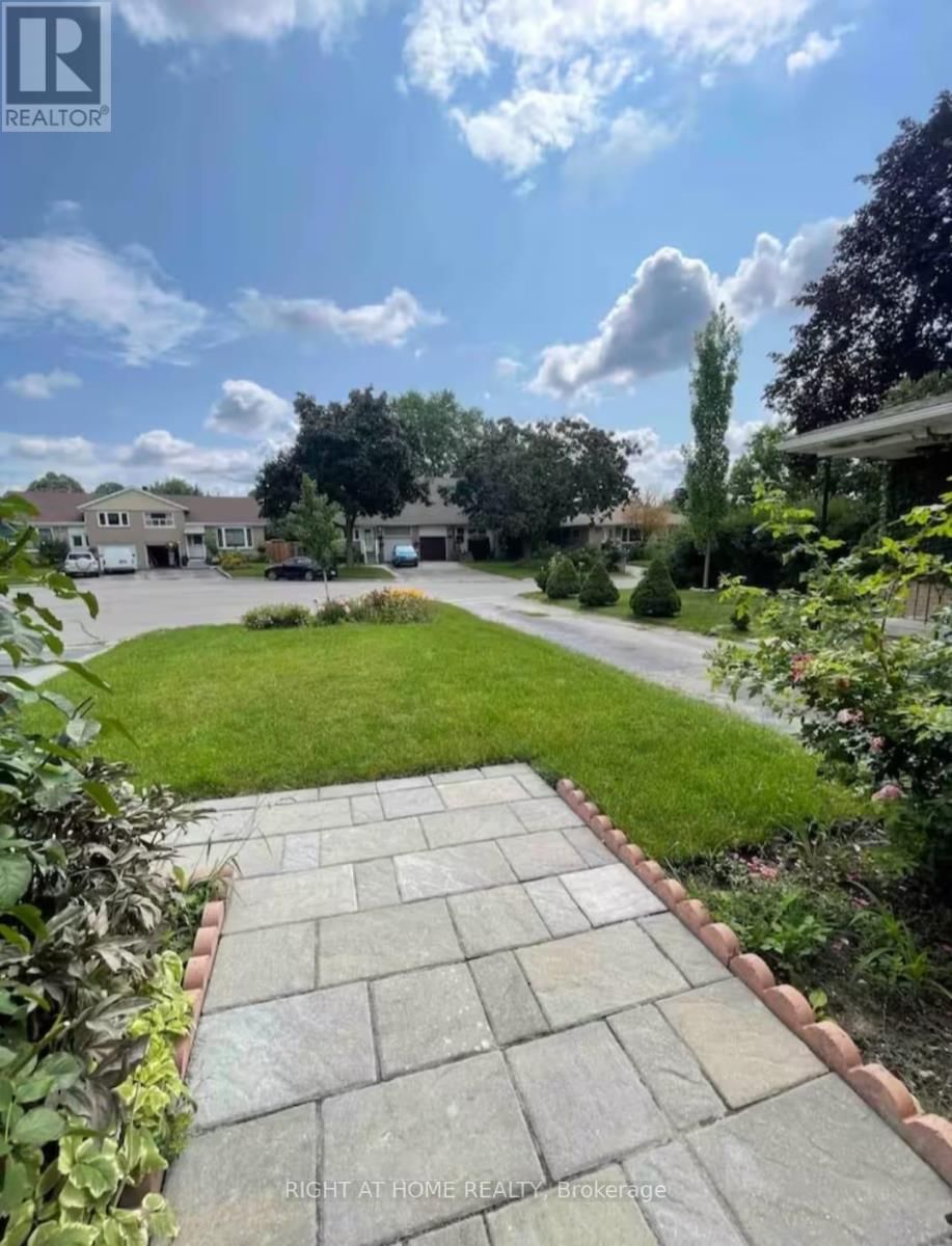 18 RAVENROCK COURT Image 5