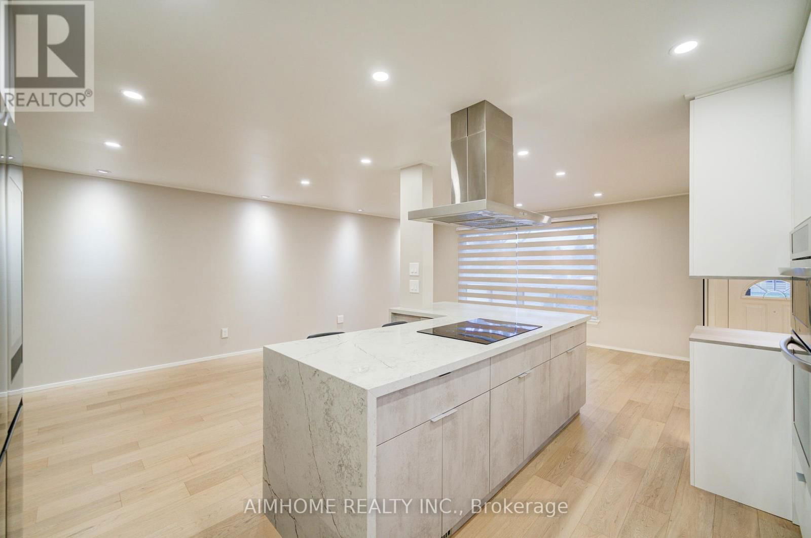 101 MARBURY CRESCENT Image 14