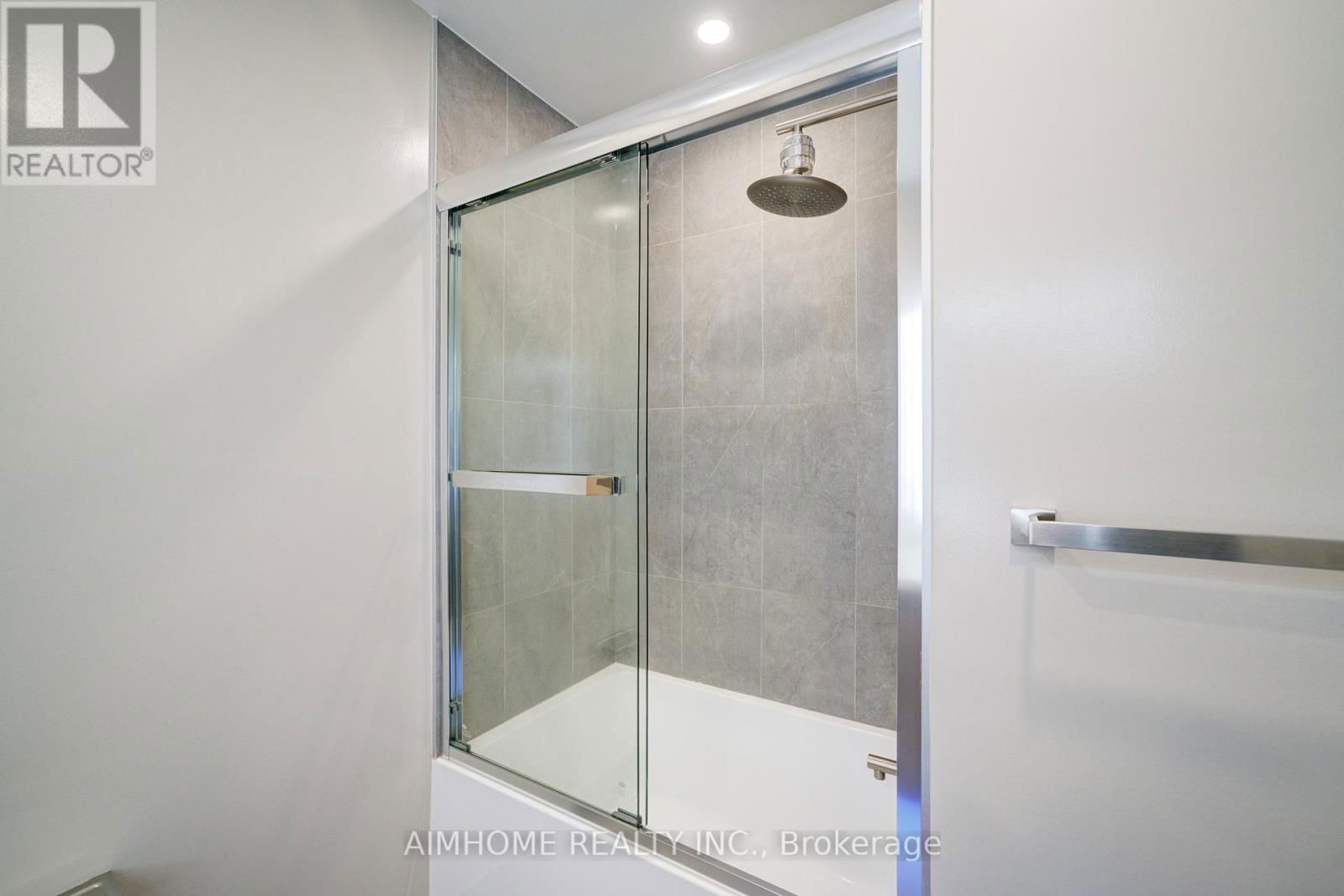 101 MARBURY CRESCENT Image 18