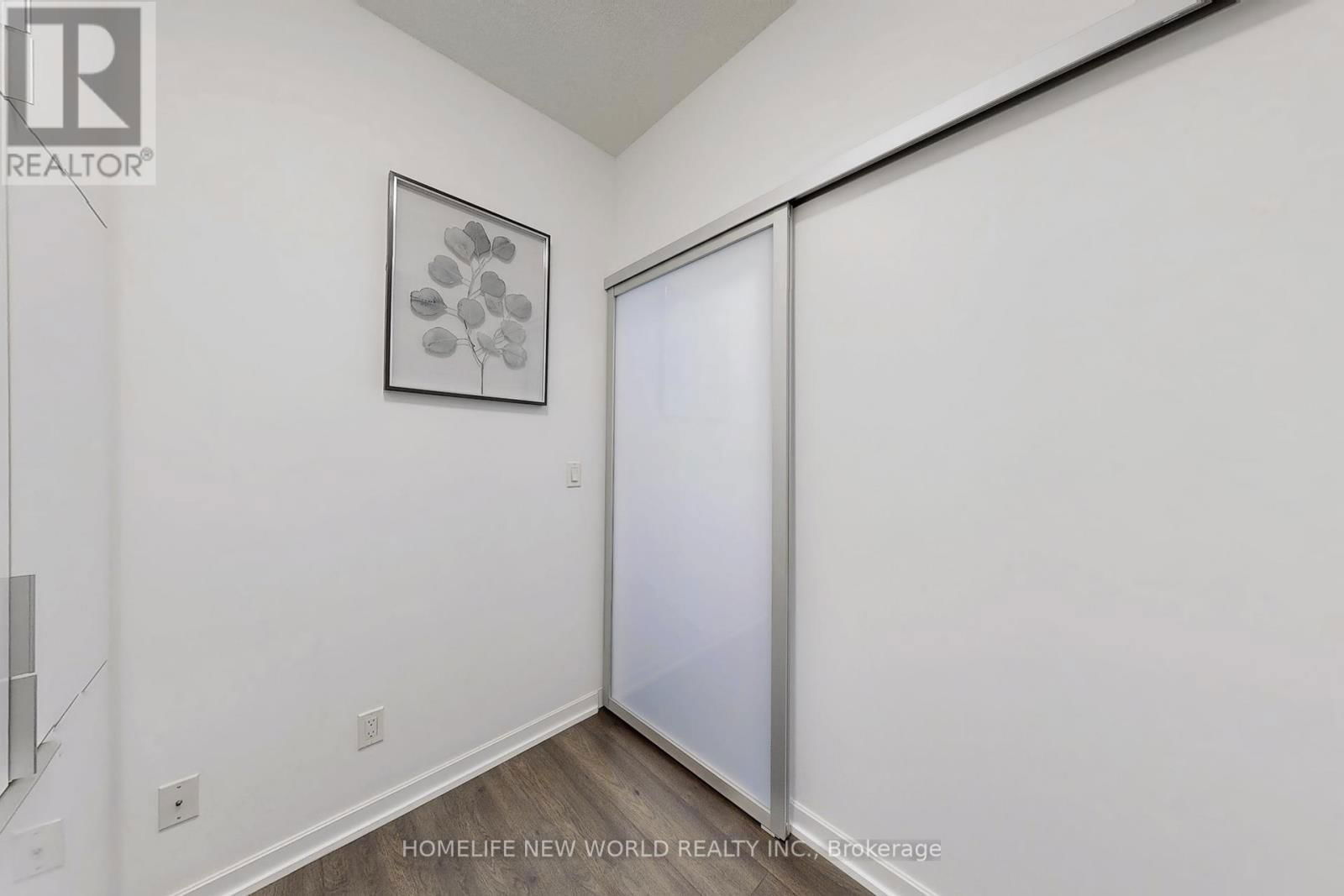 501 - 56 FOREST MANOR ROAD Image 23