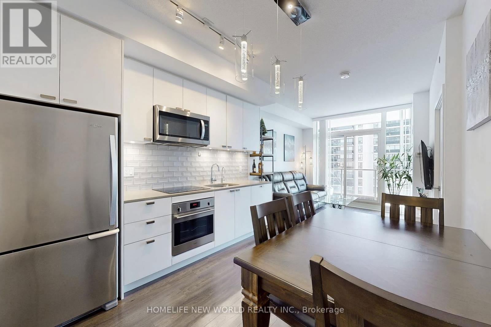 501 - 56 FOREST MANOR ROAD Image 9