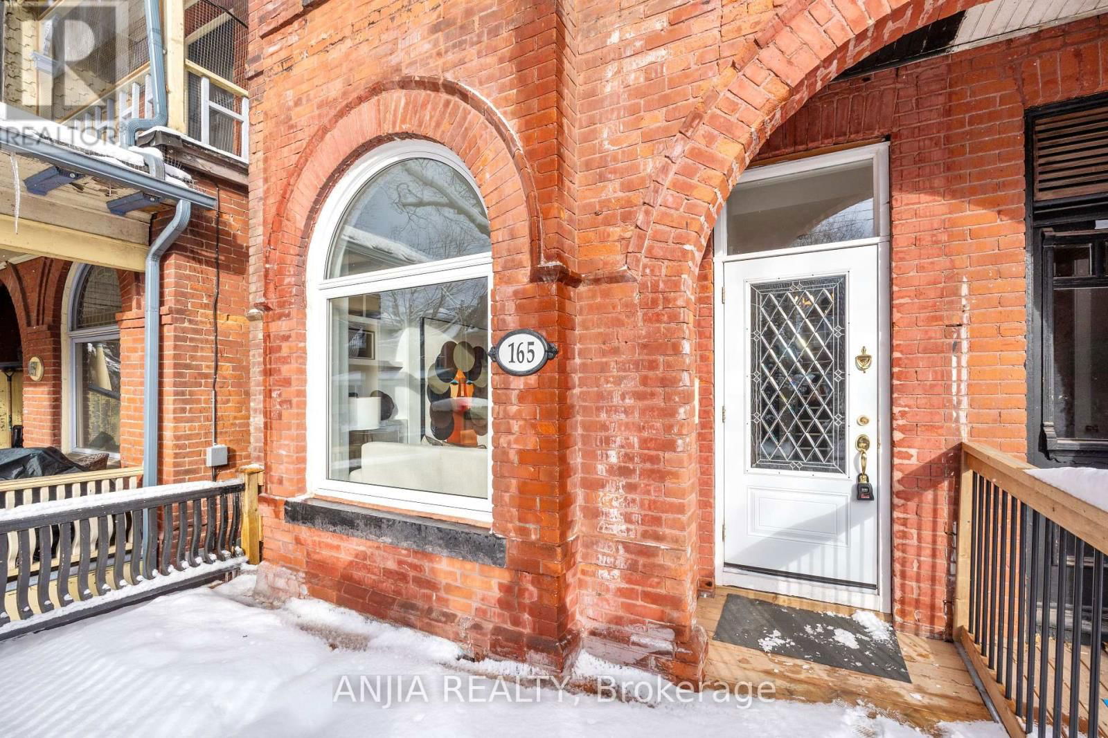 165 HOWLAND AVENUE Image 2