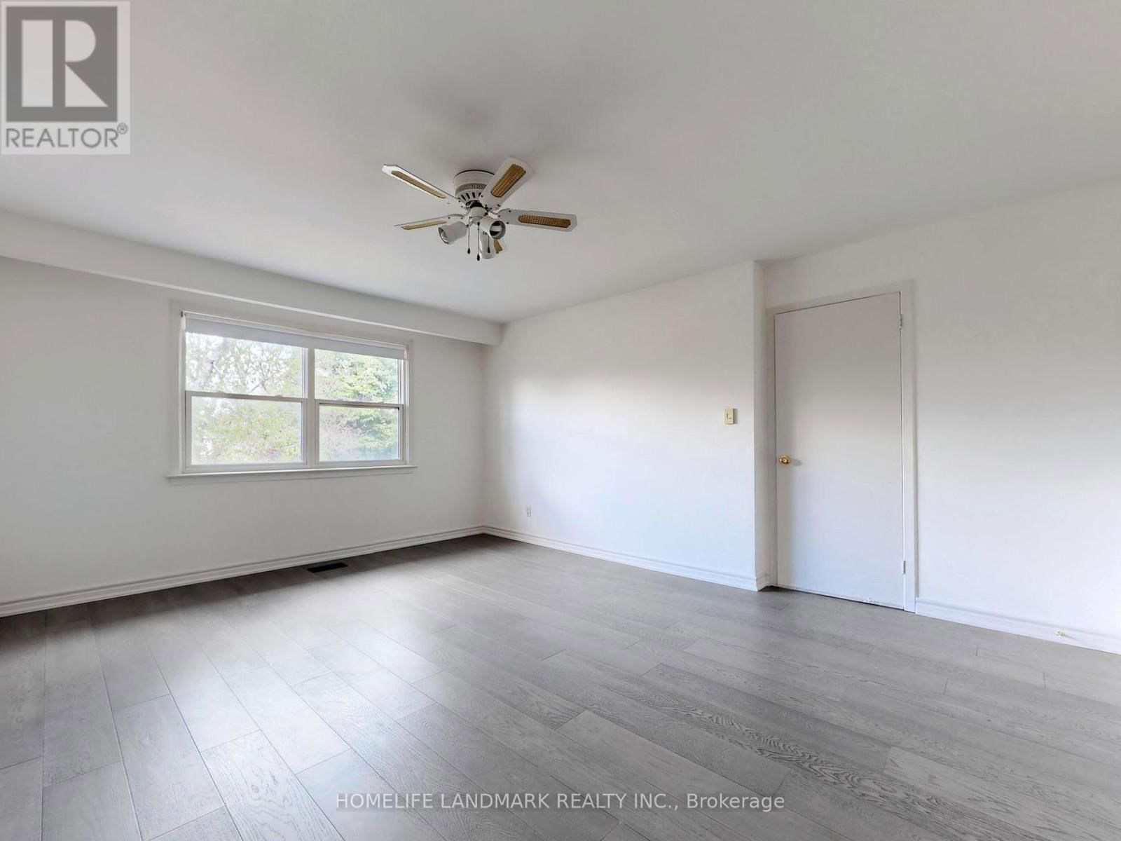 714 CONACHER DRIVE Image 23
