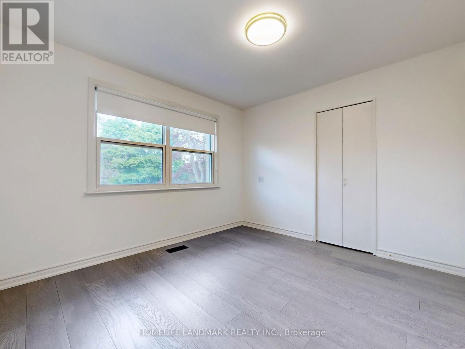 714 CONACHER DRIVE Image 27