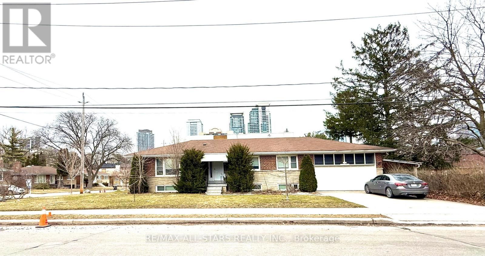105 BETTY ANN DRIVE Image 1