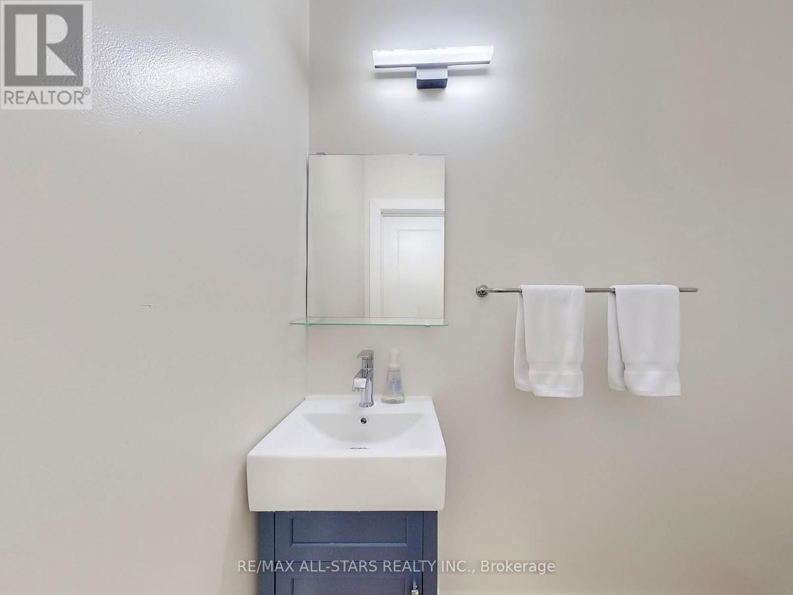 105 BETTY ANN DRIVE Image 19