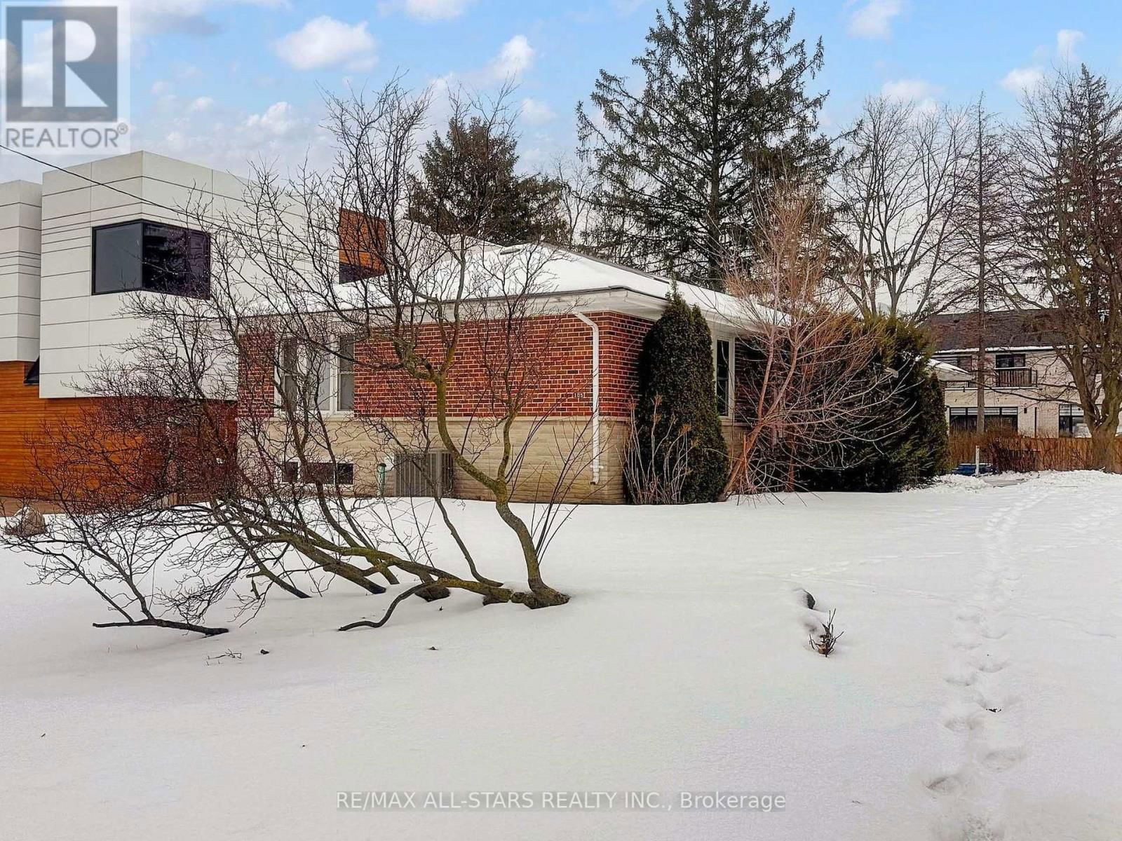 105 BETTY ANN DRIVE Image 21