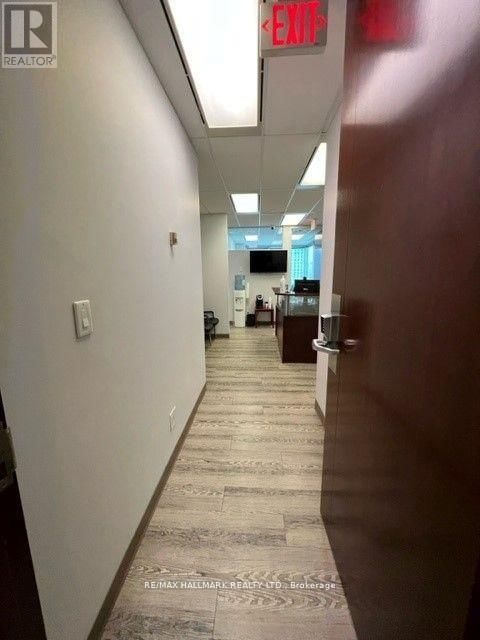 1510 - 5001 YONGE STREET Image 3