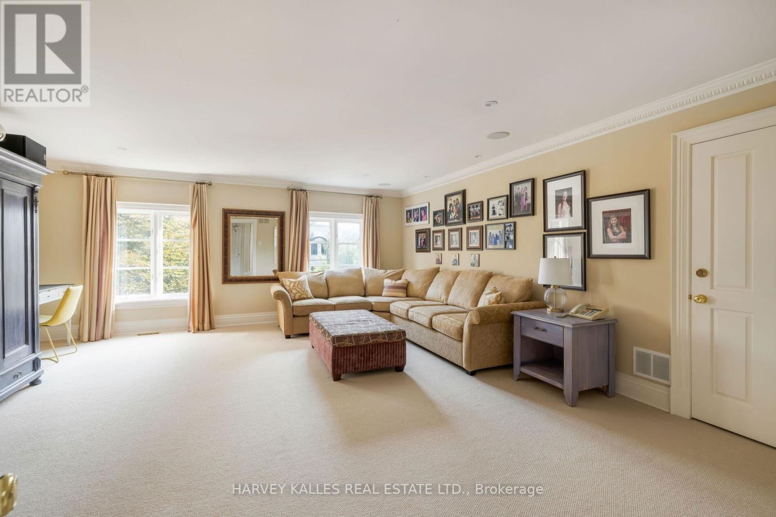 52 BERKINDALE DRIVE Image 21