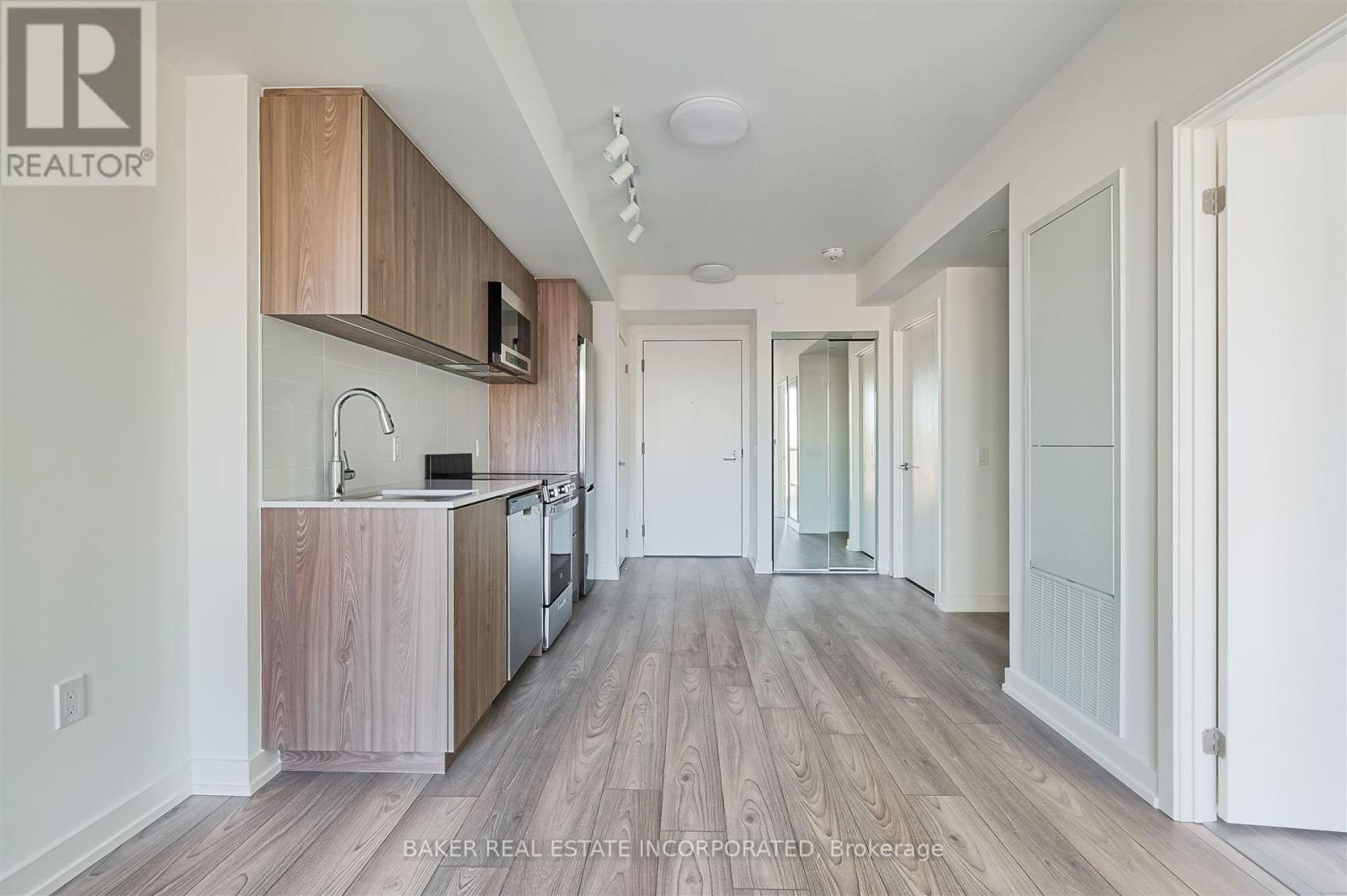 1806 - 223 REDPATH AVENUE Image 3