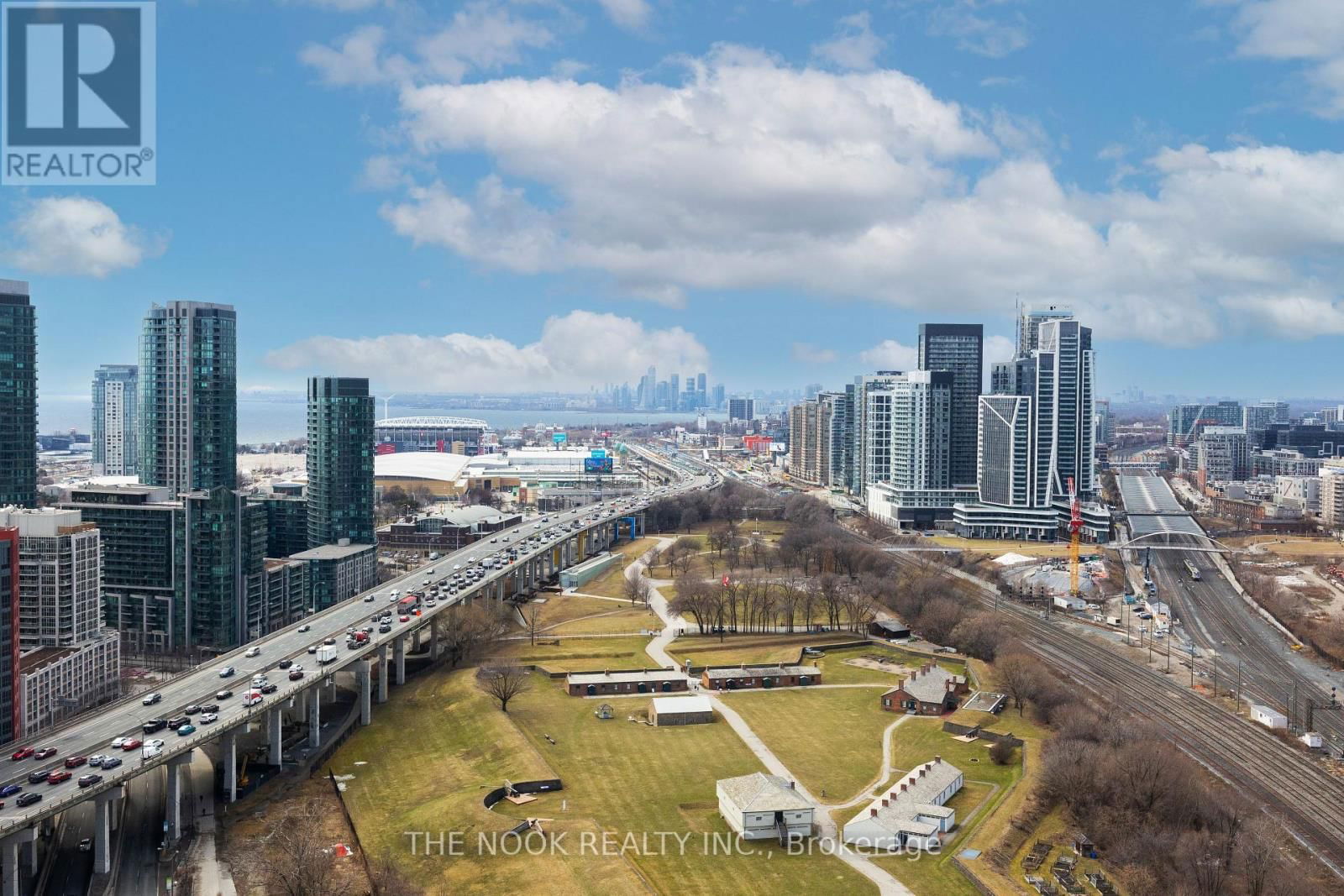 2602 - 170 FORT YORK BOULEVARD Image 2