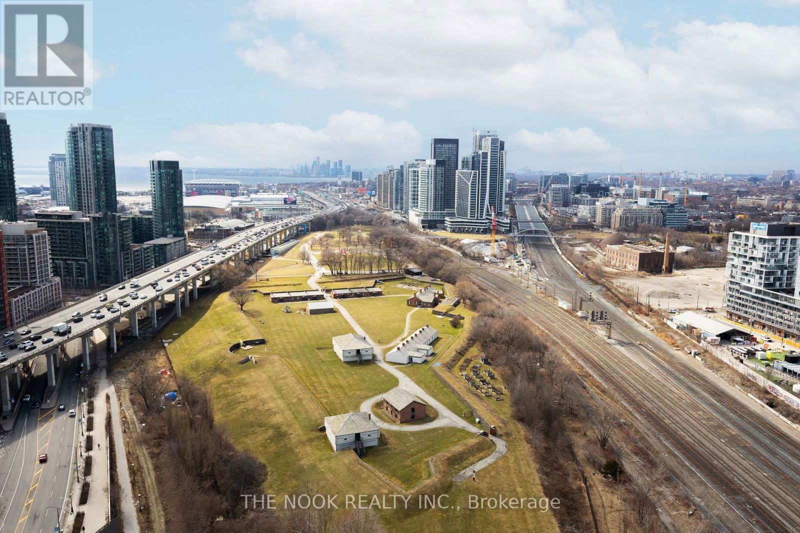 2602 - 170 FORT YORK BOULEVARD Image 29