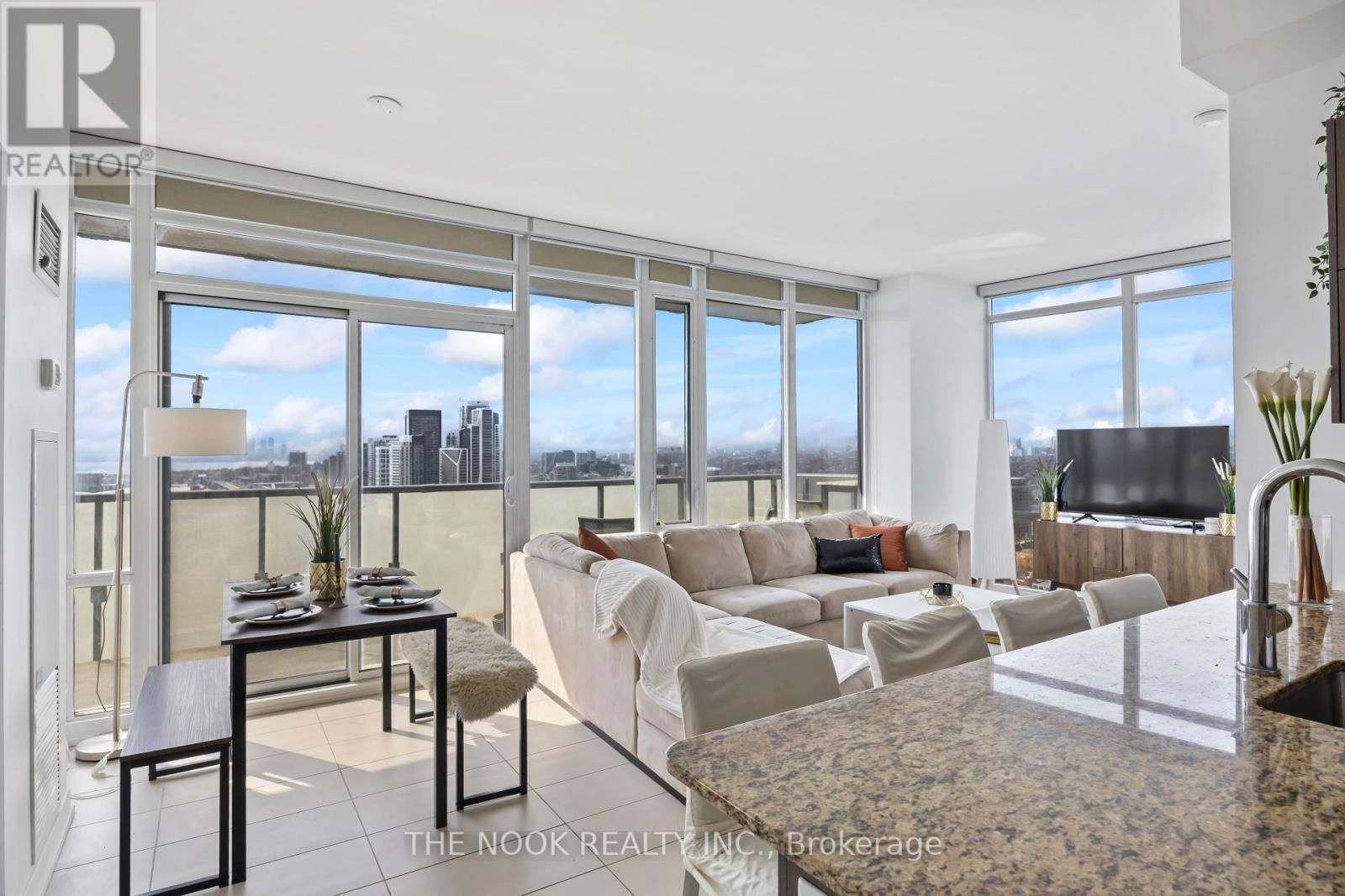 2602 - 170 FORT YORK BOULEVARD Image 3