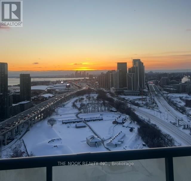 2602 - 170 FORT YORK BOULEVARD Image 36