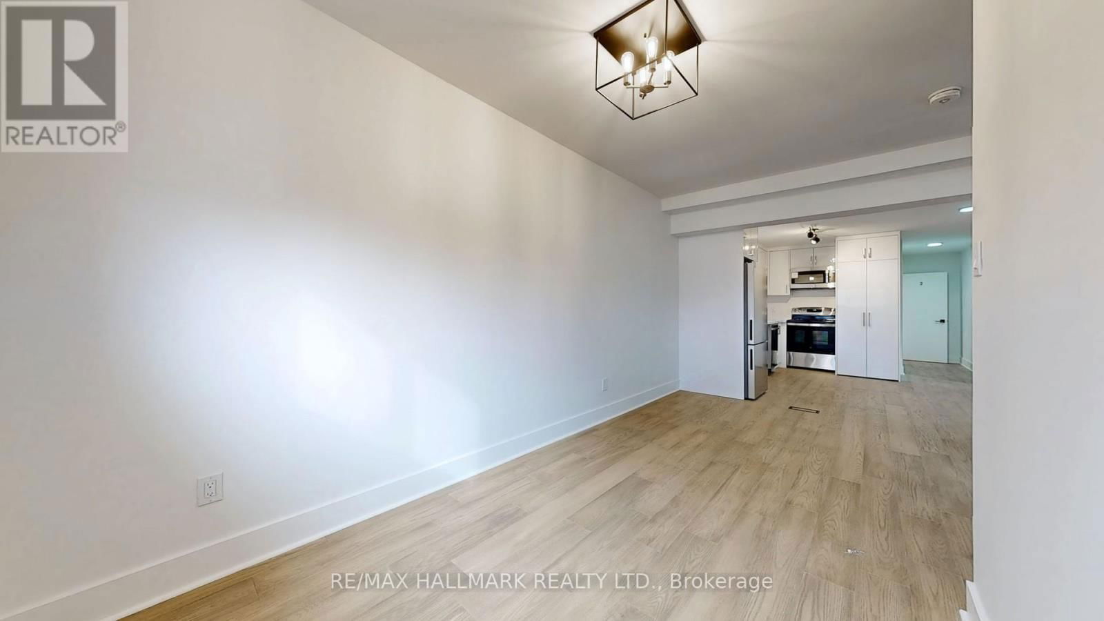 #2 Main - 663 SHEPPARD AVENUE WEST Image 8