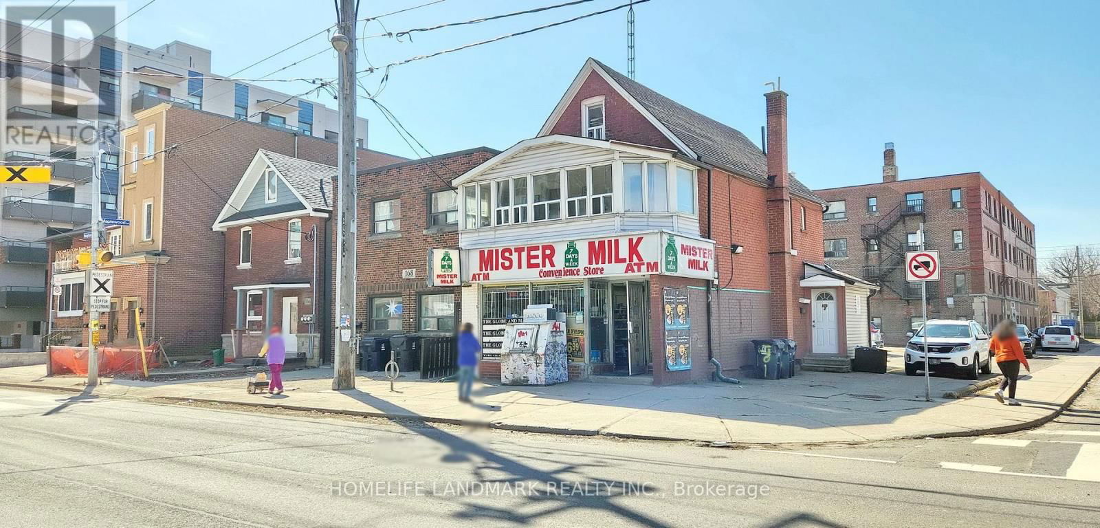 170 VAUGHAN ROAD Image 5