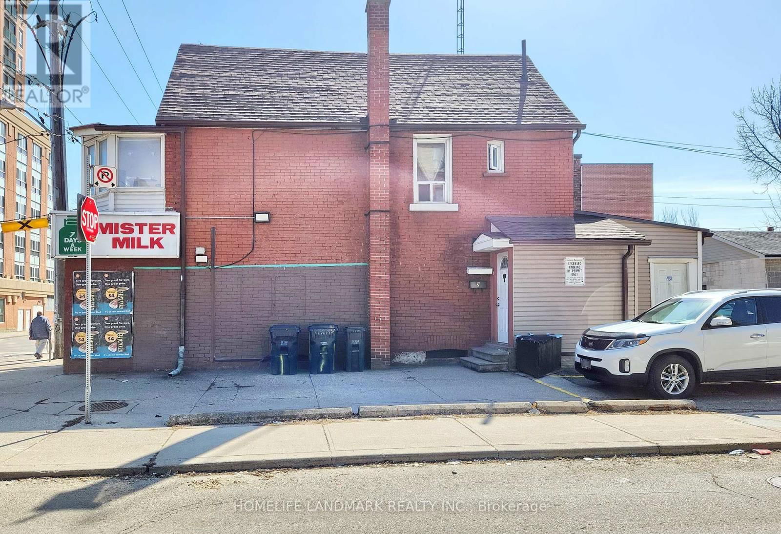 170 VAUGHAN ROAD Image 7