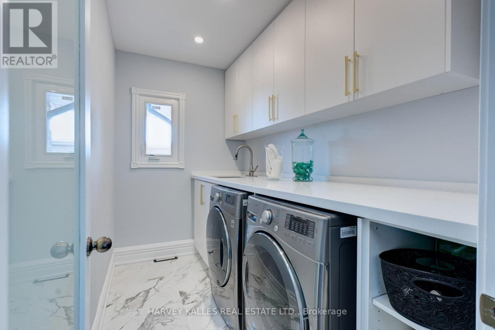 42 GRANGEMILL CRESCENT Image 29