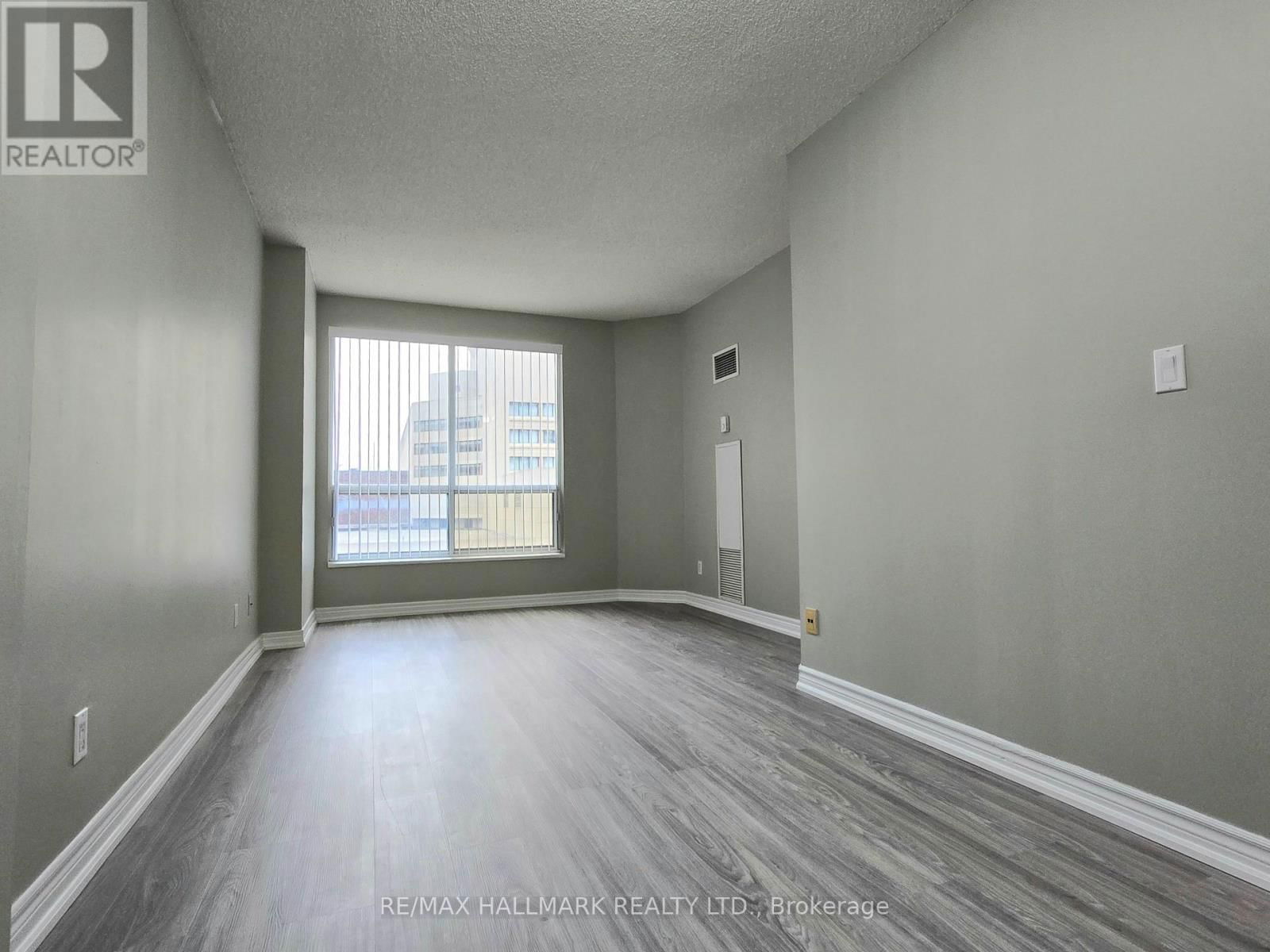 1203 - 55 BLOOR STREET EAST Image 22