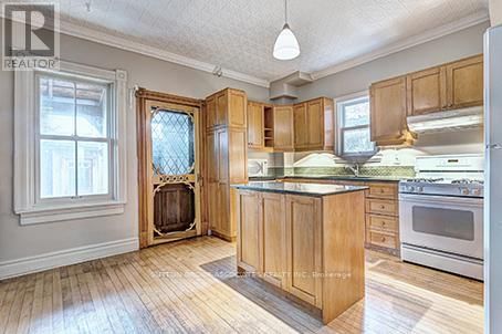 82 NORTHCOTE AVENUE Image 11