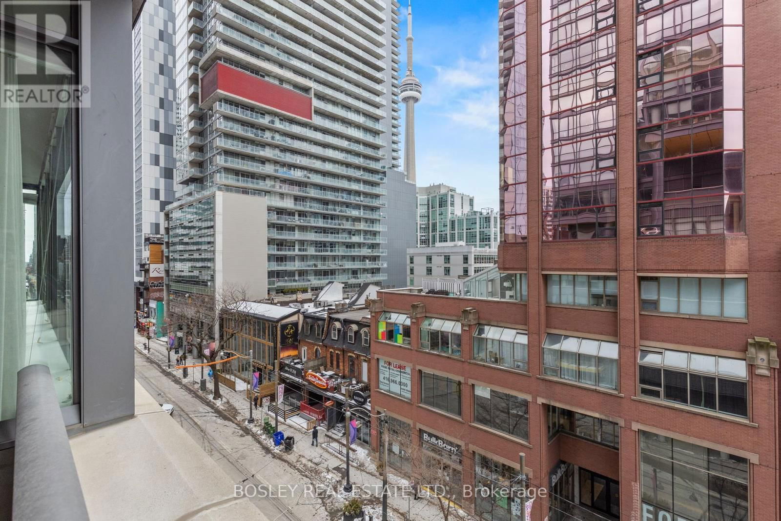 507 - 8 CHARLOTTE STREET Image 22