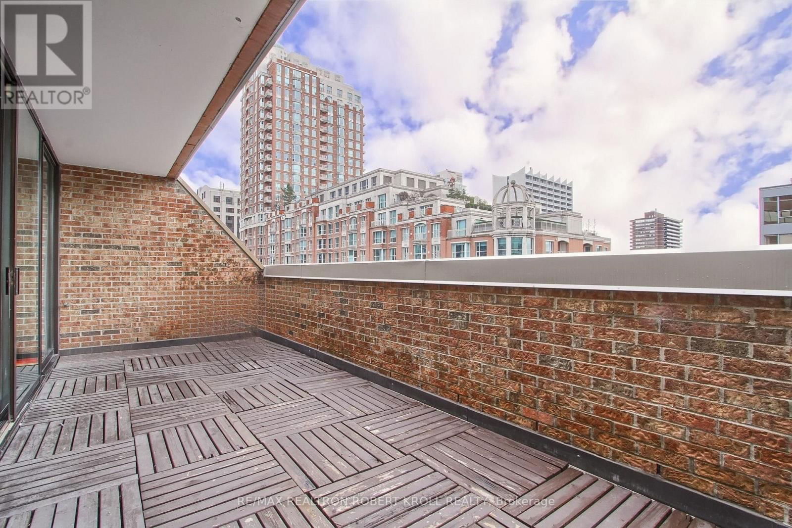 406 - 55A AVENUE ROAD Image 45